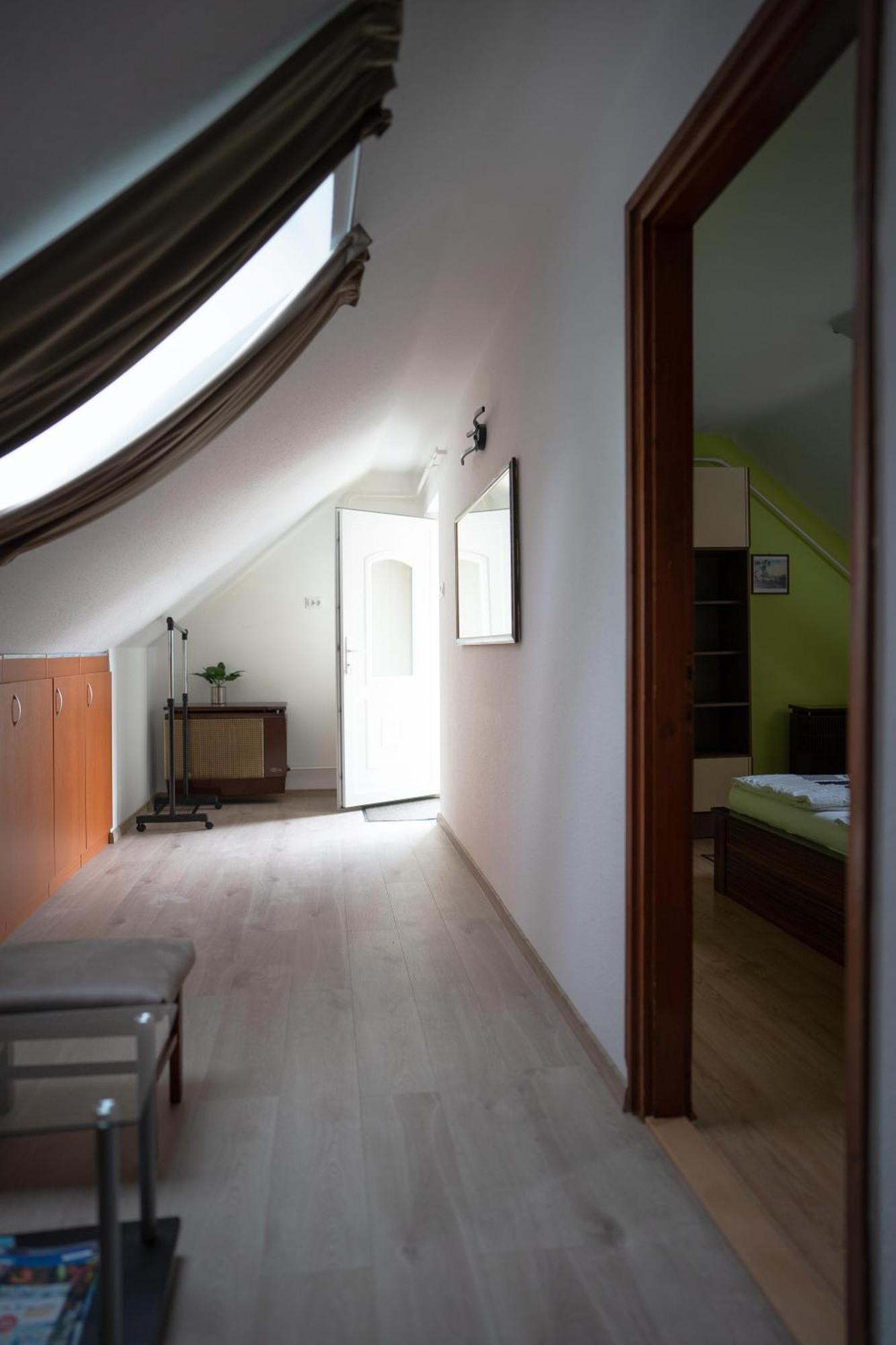 Marietta Apartman Hévíz Værelse billede